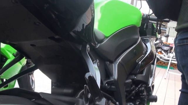 カッコいい女性ライダー　可愛いライダー　Suzuki GSX1300R HAYABUSA　Kawasaki Ninja ZX-6R　HONDA CBR1000RR Fireblade Repso смотреть онлайн
