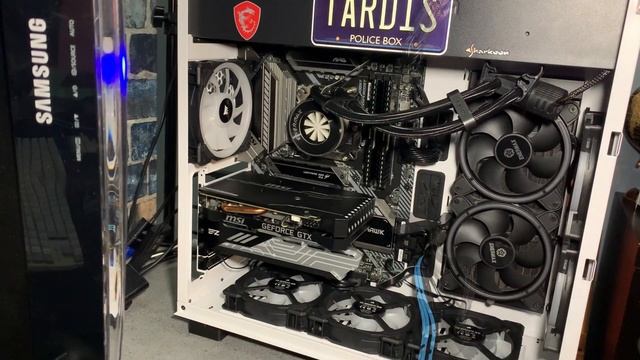 Comment Installer une RX 6700 XFX dans un Boitier Sharkoon En 2023 смотреть онлайн