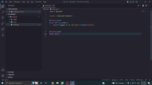 How to Create a Discord bot in Python смотреть онлайн