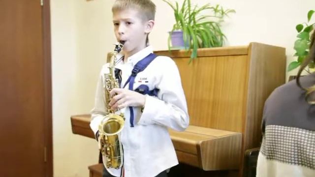 П.И. Чайковский "Полька" - Данильченко Семён сопрано-саксофон смотреть онлайн