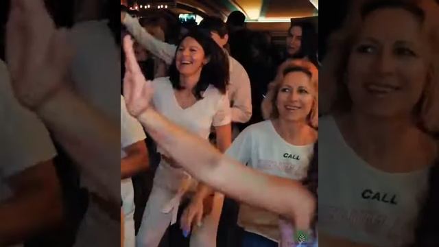 Мексиканский ресторан "Casa Agave" смотреть онлайн