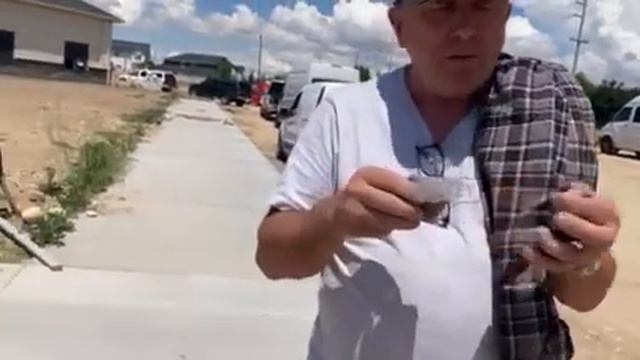 Акриды и дикий мёд. ( Ев. от Матфея 3:4 )