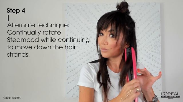 A Stylist Uses The Barbie Steampod For A Beach Wave Hair Transformation | Hair.com By L'Oreal смотреть онлайн