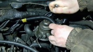 Mitsubishi L 200 (III)(4D56) 2.5 TD не заводится.Проблема сеточка ТНВД.