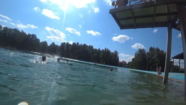 Бассейн снято на Aktion cam Sony FDR x 3000 (в аквабоксе ) звук плохой смотреть онлайн
