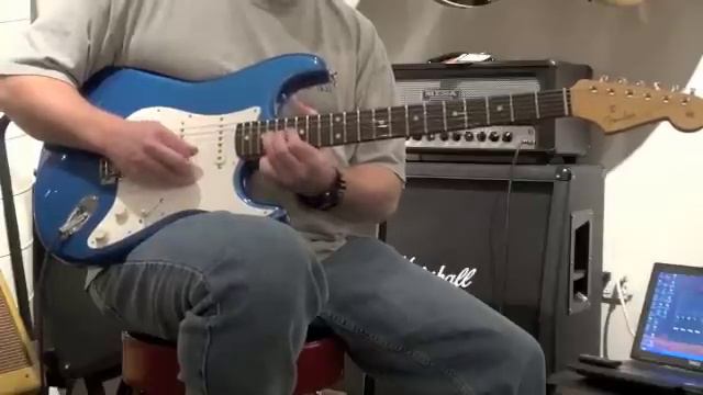SOLD! Fender Custom Shop John Cruz Master Built 63 Stratocaster NOS in Lake Placid Blue смотреть онлайн