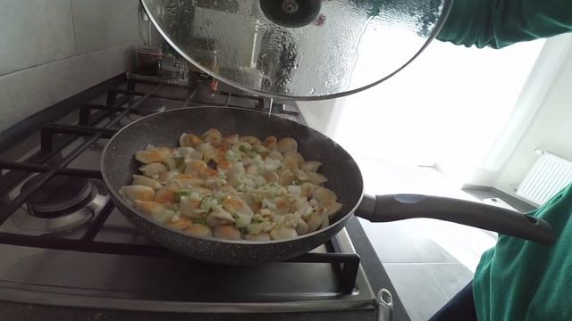 Ниламоп приготовил жареные пельмени смотреть онлайн