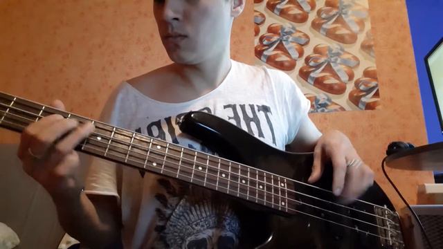 Fernandes bass demo смотреть онлайн