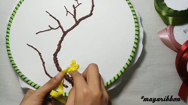 Hand Embroidery | Ribbon Embroidery Apricot Blossom | Thêu hoa mai bằng ruy băng | MAYA56 смотреть онлайн
