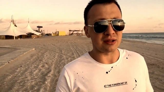 Видео с Казантипа: почему мужчины стали скучными и ведут в основном амёбный образ жизни??? смотреть онлайн