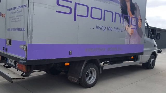 Mercedes Sprinter 416 груз. будка (2005)
