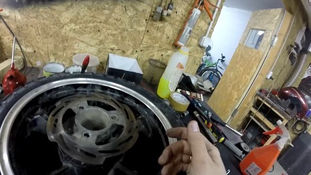 Бложек №33 Ремонт Nissan Primera. Ремонт скутера. смотреть онлайн