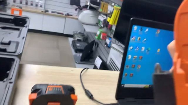 Шуруповёрт AEG BS18G4 смотреть онлайн