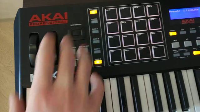 AKAI MPK249