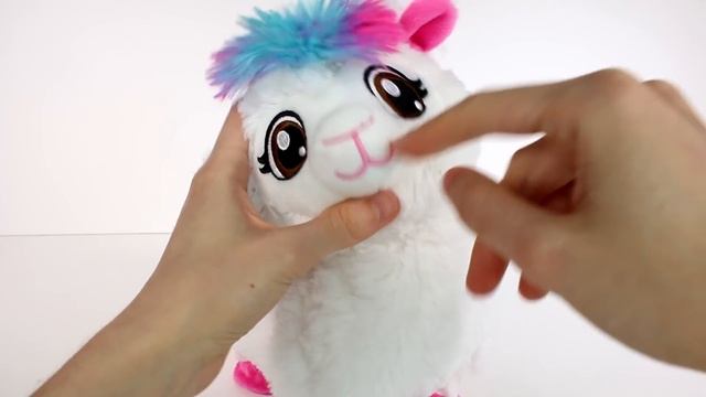 Zuru Pets Alive Boppi The Booty Shakin' Llama Unboxing Toy Review