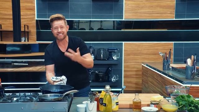 Простые, легкие и вкусные рецепты свиной отбивной | Кухня следующего уровня (автоперевод) смотреть онлайн