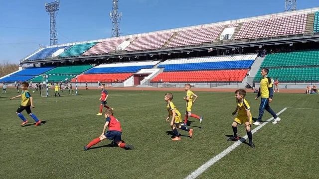 Юниор г.Усолье-Сибирское - Прогресс 1 тайм смотреть онлайн