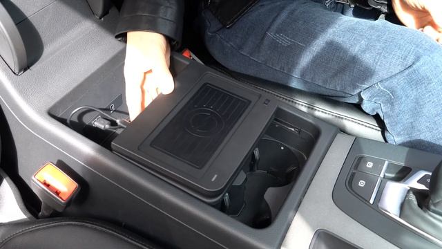 CarQiWireless Wireless Phone Charger Pad for Audi Q5 SQ5 2022 2021 2020 2019 2018 смотреть онлайн