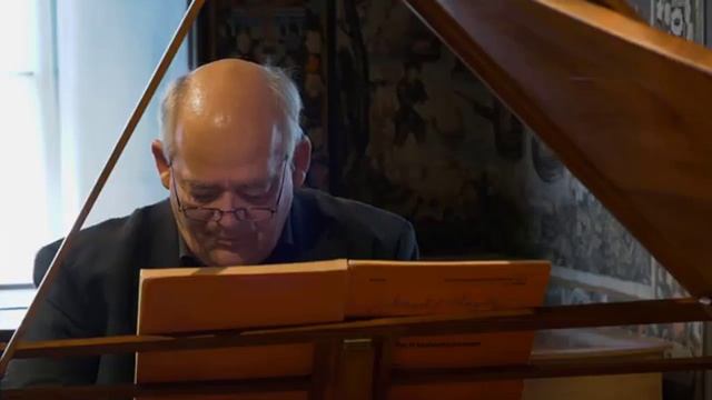 Франц Йозеф Гайдн. Соната для фортепиано фа-мажор (F-dur) №23. Исполняет Christoph Hammer. смотреть онлайн