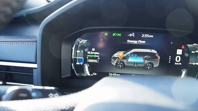 2023 Mitsubishi Outlander PHEV REVIEW: A VERY DETAILED WINTER ROAD TEST смотреть онлайн