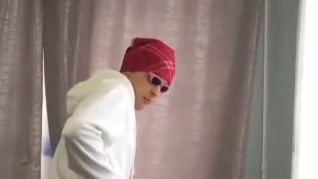 Попу мыл? смотреть онлайн