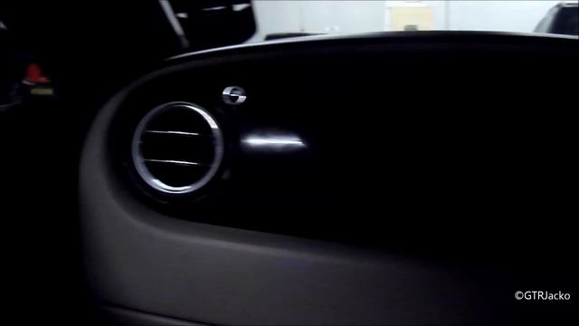 Silver Bentley Continental GT - 5000RPM REVS, Interior, Start-Up! смотреть онлайн