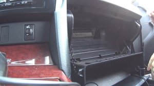 Замена салонного фильтра в Toyota Camry V 50  самостоятельно 2