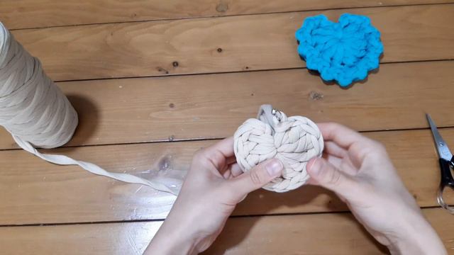 How to crochet heart for gift|easy tutorial for beginners| смотреть онлайн