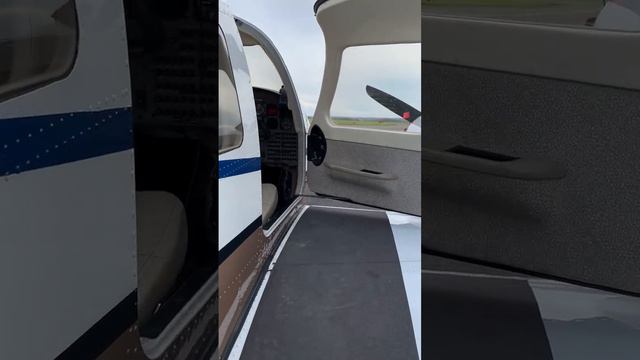 PIPER PA34-220T SENECA V PRESENTATION