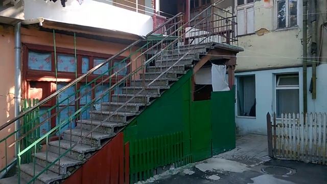 Дворик в котором снимали сериал "Ликвидация" 30.09.2016 смотреть онлайн