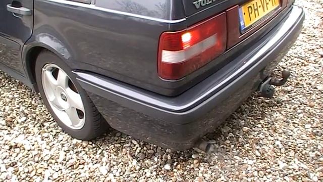 Volvo 440 sound смотреть онлайн
