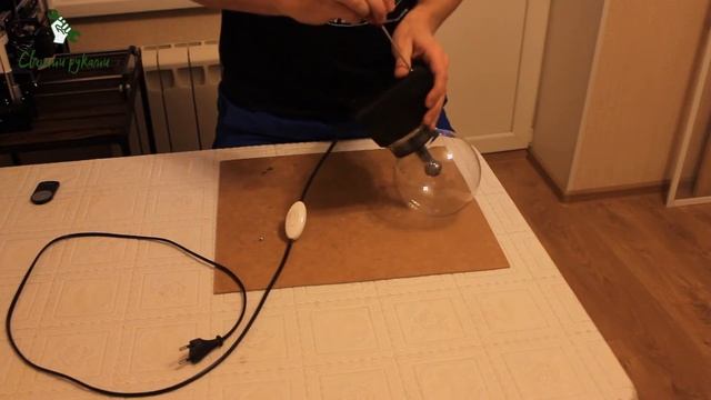 Плазменный шар - светильник с молниями смотреть онлайн