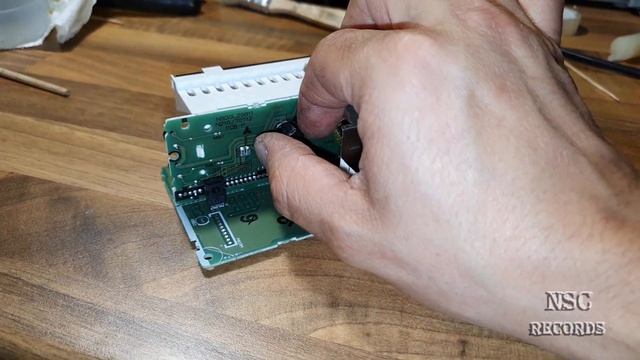 Mitsubishi Colt Bordcomputer not working Part 1 -fixed- By:NSC смотреть онлайн