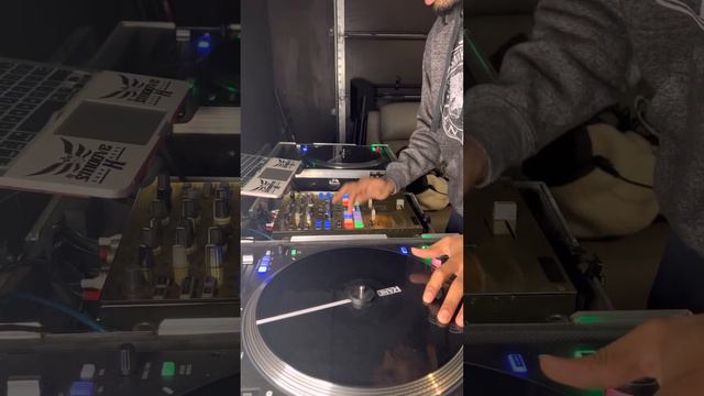 DJ Smoove K Live Mixing “Gucci Mane & Kodak Black - King Snipe” Mix 49 @DJSmooveK смотреть онлайн