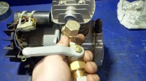 Делаем вакуумный насос легко