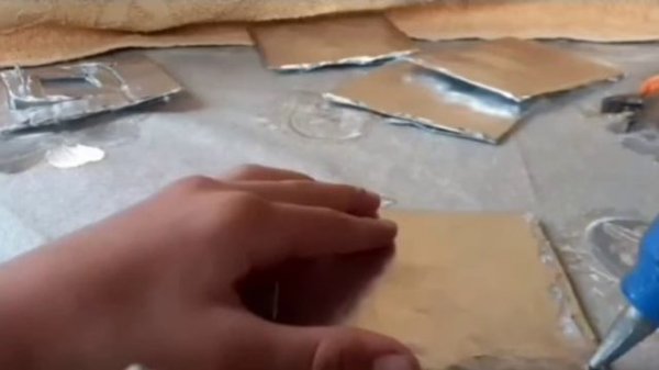 КАК СДЕЛАТЬ ПЕЧКУ ИЗ КАРТОНА ?/Vovachik