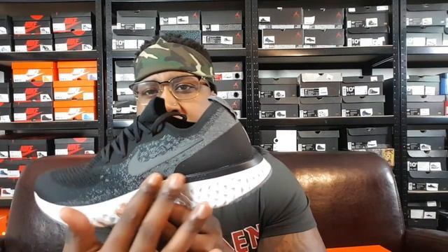 Nike Epic React Flynit Unboxing/On Foot Review смотреть онлайн