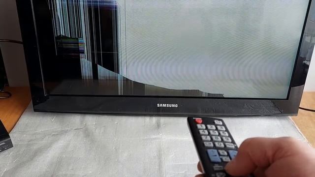 Samsung LE32E420M2W смотреть онлайн