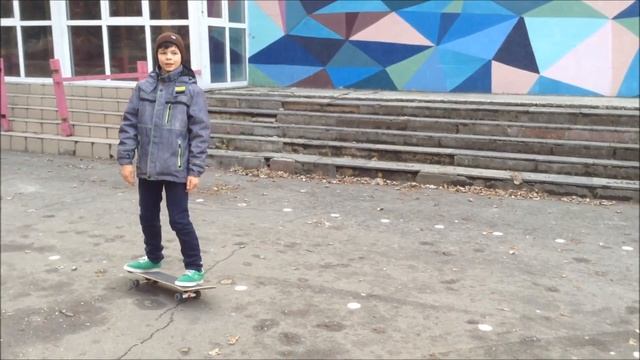 ТОП 5 ЛЁГКИХ ТРЮКОВ НА СКЕЙТЕ | СКЕЙТ ТРЮКИ ДЛЯ НОВИЧКОВ смотреть онлайн