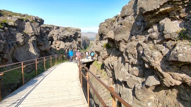 Tectonic Plates Iceland Thingvellir. смотреть онлайн