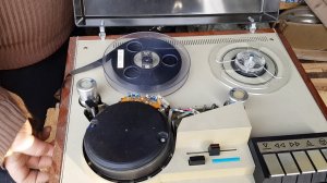 Катушечный видеомагнитофон  Электроника 590 видео и Видеокамера Электроника Н 801