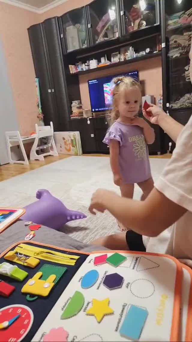 23.08.24 Оливка заболела, что-то похожее на ветрянку. смотреть онлайн