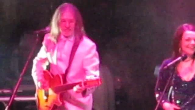 Поющие гитары "Прекрасное воскресенье" «Beautiful Sunday» смотреть онлайн