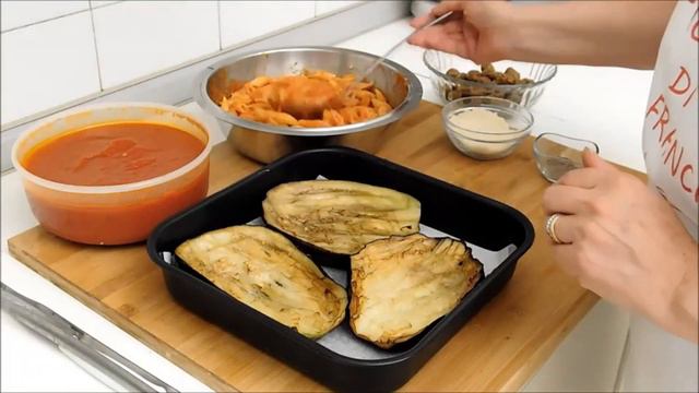 MELANZANE RIPIENE DI PASTA AL SUGO NAPOLETANO 🔝 смотреть онлайн