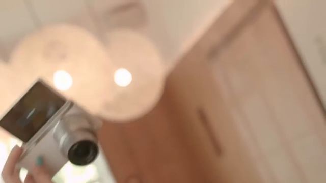 Las finalistas graban Fashion Film con la Samsung NX Mini смотреть онлайн