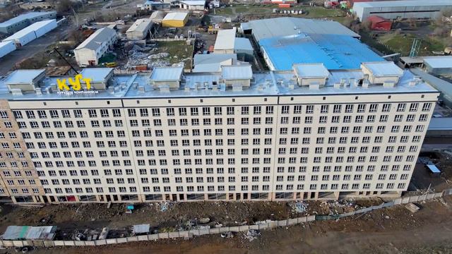 ПЕРВАЯ БЕСПЛАТНАЯ КВАРТИРА ВСТРЕТИЛА СВОЮ ХОЗЯЙКУ! смотреть онлайн