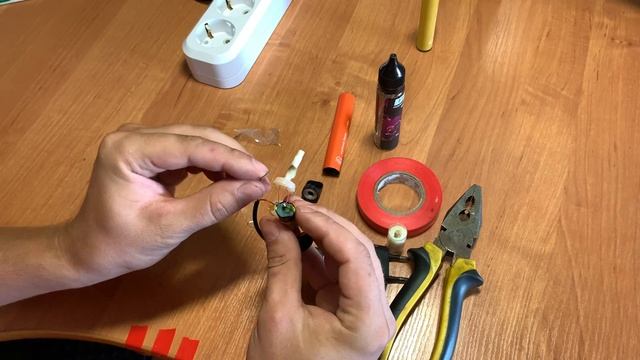 Перезарядка одноразовой электронной сигареты HQD и ей подобных смотреть онлайн