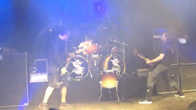 Sepultura - Dark Wood of Error (live in Minsk - 07.04.12) смотреть онлайн