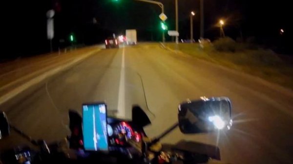 ЧЕМ "SYM MAXSYM 400/600" ПЛОХ ДЛЯ ТРАССЫ?