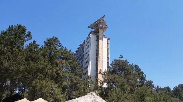 Пицунда. Жилье, отель у моря Мон Ами в Пицунде. Пляж. Море??? смотреть онлайн